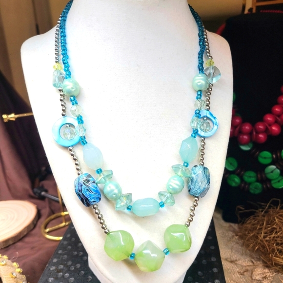 Summer Fun Blue and Green Beaded Necklace - Picture 1 of 4